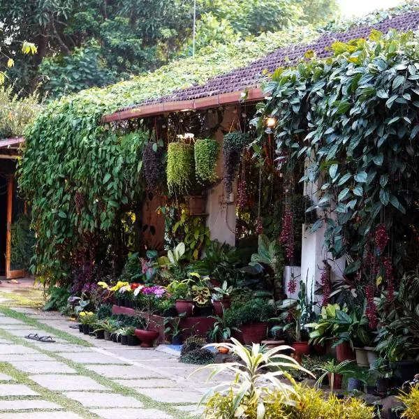 Edgestay, hotel sa Mudigere