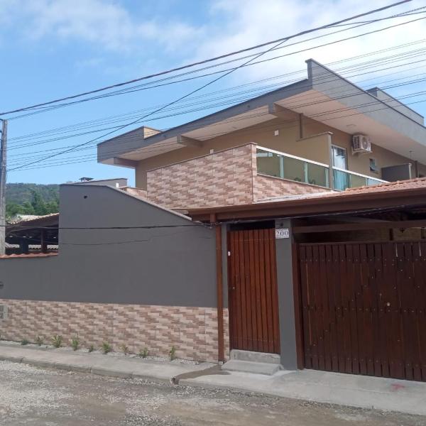 kitnets laguna confortável, com ar-condicionado, em Ubatuba