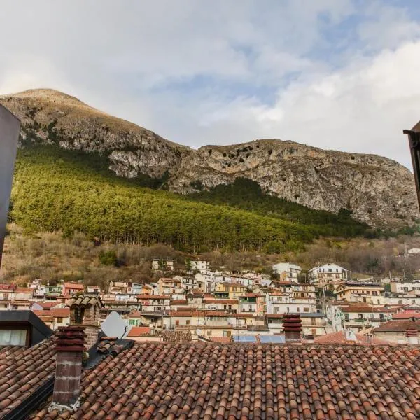 Dimora del Castello, hotel in Celano