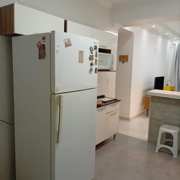 Casa ampla e nova à 400m da praia - Foto 4