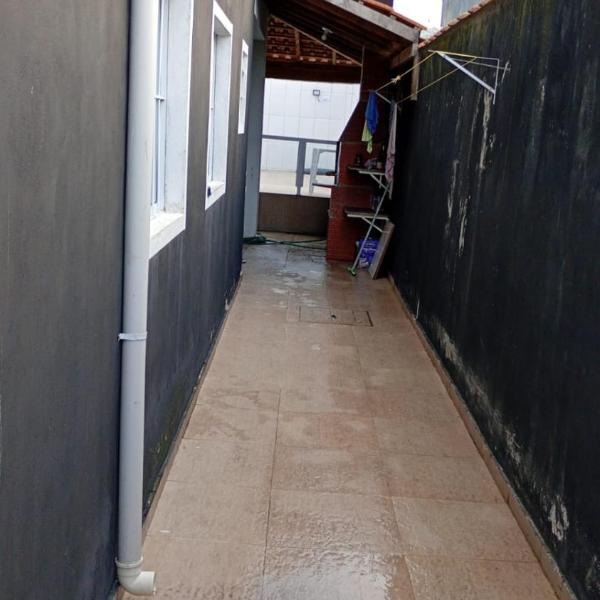 Casa com piscina Itanhaem