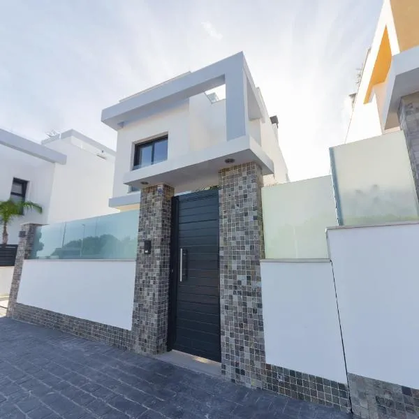casa Nickey, hotel v destinácii Pilar de la Horadada