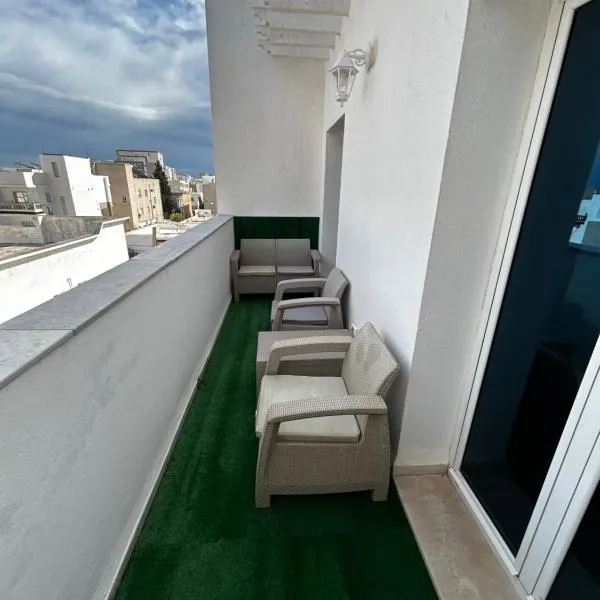 Cosy Apartment with Terrace, BBQ & Open View, viešbutis Suse