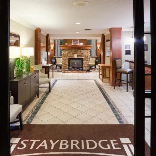 Candlewood Suites Eagan - Mall of America Area by IHG: Eagan şehrinde bir otel