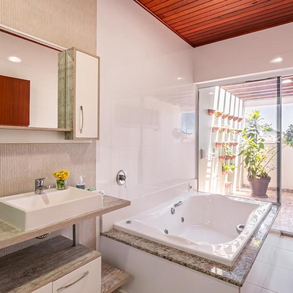Premium House - Pool & 5 min from the Beach - Foto 3