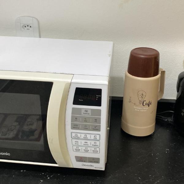 Apartamento de 2 quartos, com ar-condicionado em um deles, e no outro ventilador de teto, cama pras cinco ocupantes e garagem, a 2 km do centro - Foto 5