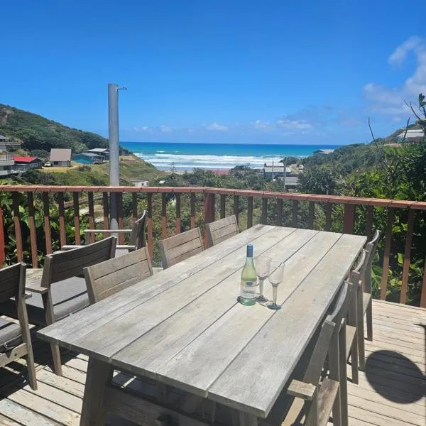 The Castle, hotel en Baylys Beach