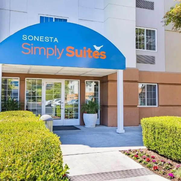 Sonesta Simply Suites Stafford, hotel en Stafford