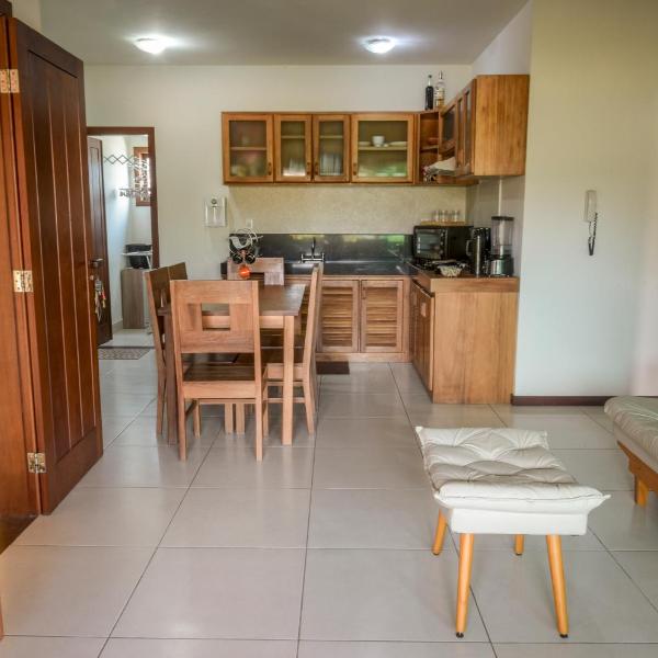 450m da PRAIA Taperapuan; 2 suítes; Piscina; WiFi 300 mbs; 2 pavimento; Churrasqueira; Estacionamento Gratuito 1 carro. - Foto 2