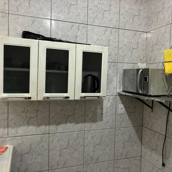 Proximo ao Shopping e Aeroporto 2 Quartos com Ar e TV a Cabo - Foto 3