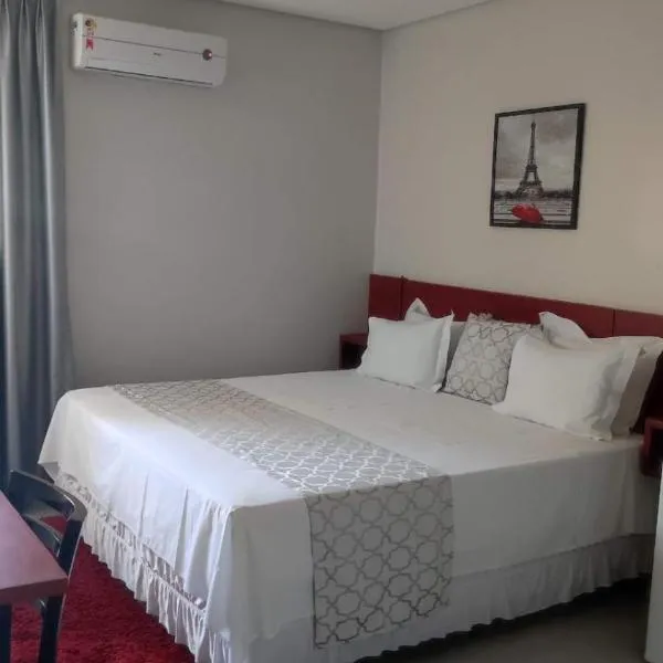 PARIS HOTEL, ξενοδοχείο σε Barreiras