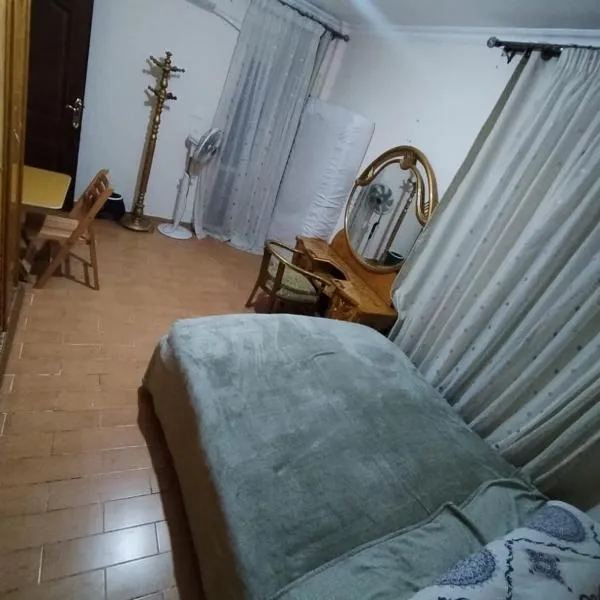 Pink Horizon Homestay - for Men ONLY, hotel din Dumyāţ al Jadīdah