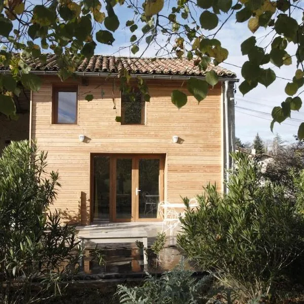 Appartement LE CHAI, hotel in Saint-Gaudens