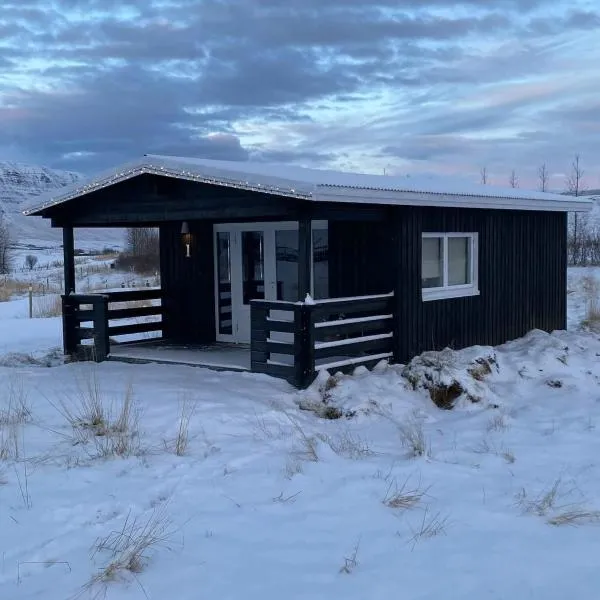 Lundur 1 Cozy Cabin In Horgarsveit, hotel v destinaci Akureyri