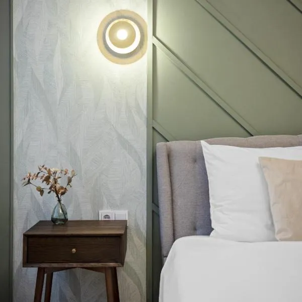 Schönbrunn Maison - Boutique 2 BR Residence in Viennas Greenest Quarter - by 4ty3 Apartments, ξενοδοχείο στη Βιέννη