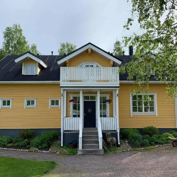 Lakeside Villa Koivuvaara, hotel em Laukkoski