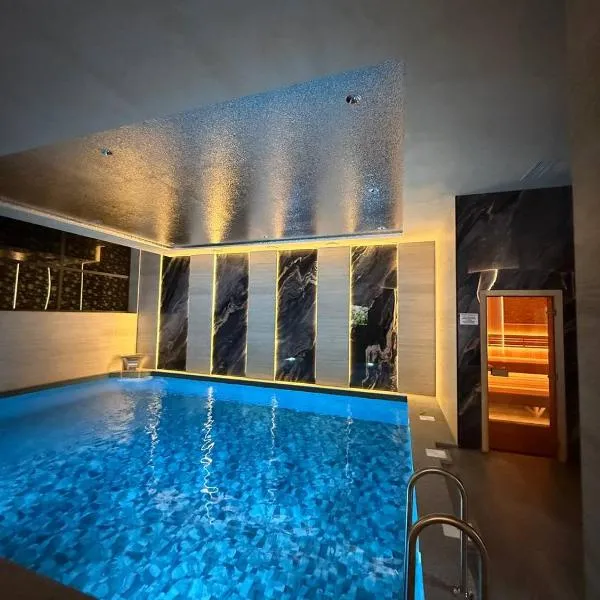 Fidji Hotel, hotel din Erevan