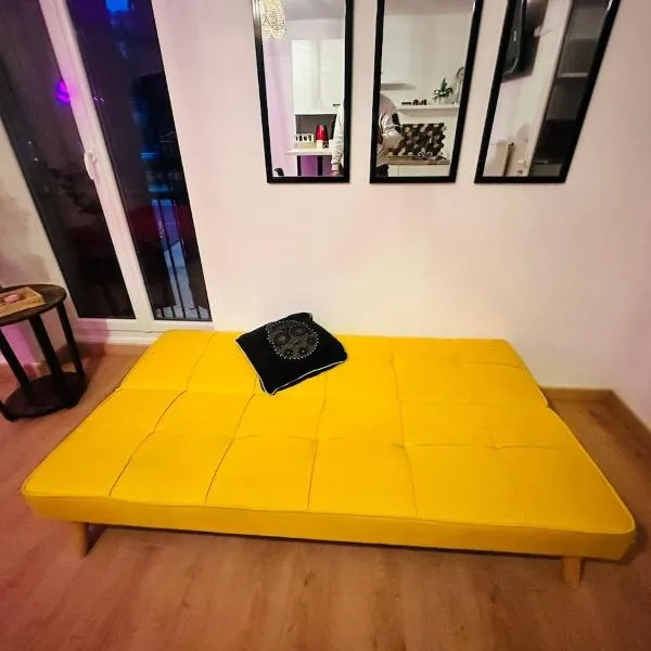 petit studio de bourgogne, hotel en Saint-Albain
