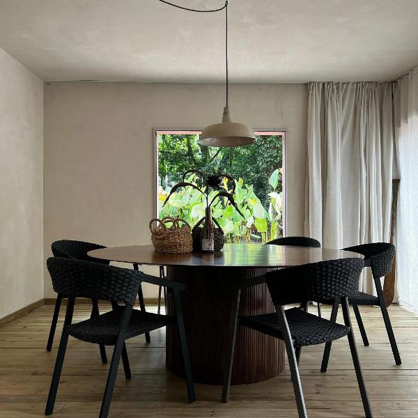 MIRA - Casa Pátio - design, piscininha, cachoeira, 5 min do mar - Foto 5