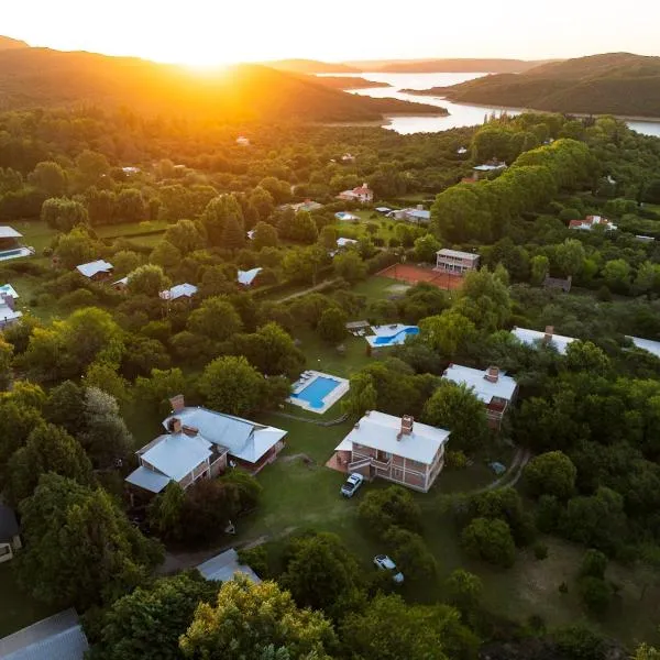 Cabañas Ocho Soles, hotel v mestu Las Rabonas