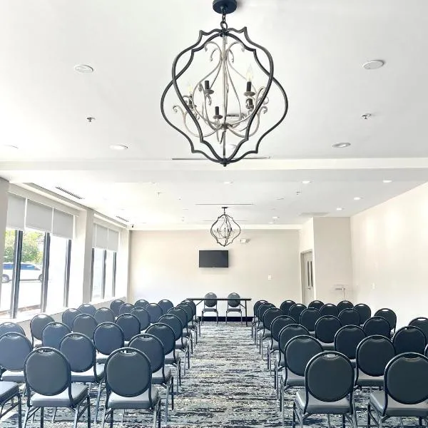 Holiday Inn Express & Suites Washington DC - NoMA by IHG、ワシントンのホテル