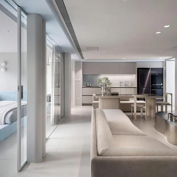 Blue Moss Residence -Large Family Living Space, Hotel in Taipeh