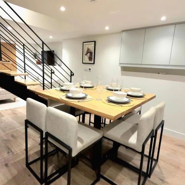 The Mitre, Cheltenham, Stylish, Close to Festivals, Entire House, hotel di Cheltenham