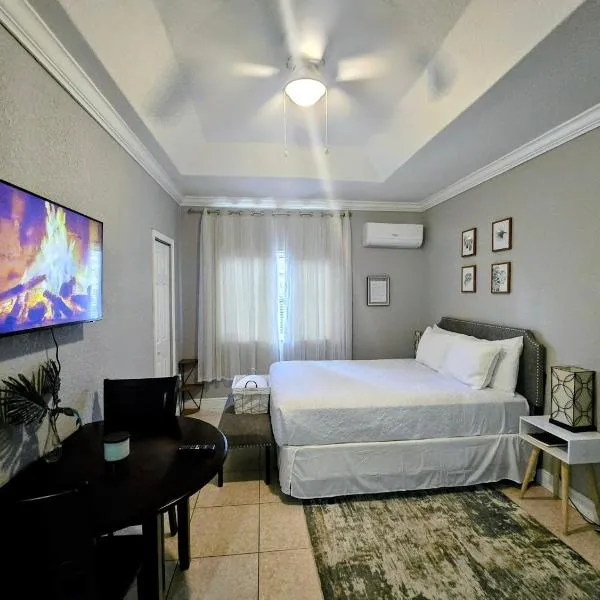 Cozy Green Apartment: Homestead şehrinde bir otel