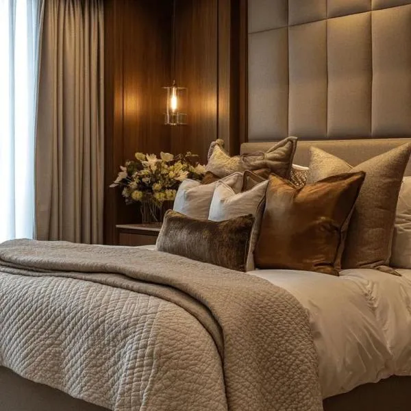 Hotel Precision Inns Near Delhi Airport, hótel í Nýja Delí