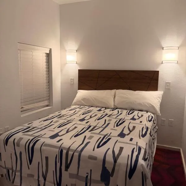 Broadway Inn and RV Park, hotell i Checotah
