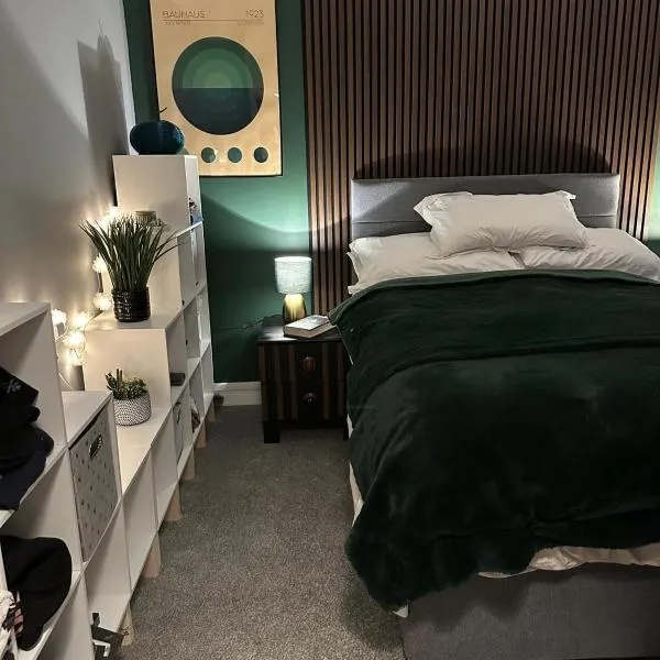 Bungalow 44 - The Norfolk Broads At Your Door, hotel in Lowestoft