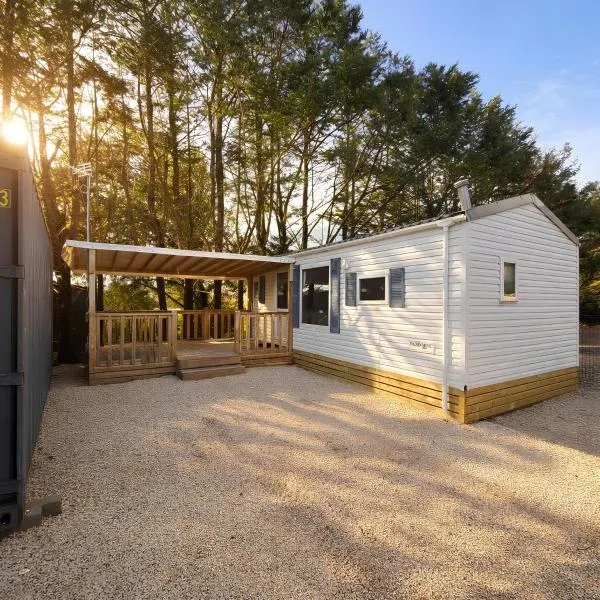 Mobile Home Pro - 4 personnes et parking, hotel en Pélissanne