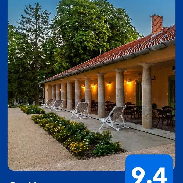 Füzérradványi Kastély Üdülőház, Károlyi-kastély Füzérradvány, hotel in Füzérradvány