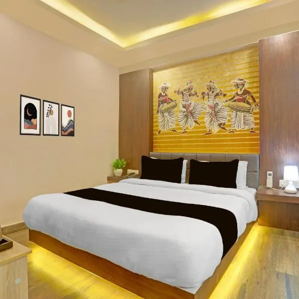 Viesnīca Townhouse Oak City Centre Dhanbad Formerly Hotel Kuber Inn pilsētā Danbāda