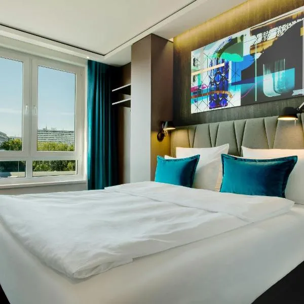 Motel One Berlin-Hackescher Markt, hotel em Berlim