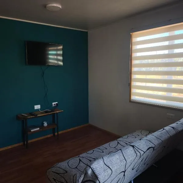 Chacra Callejon Velasquez Chile Chico、チレチコのホテル