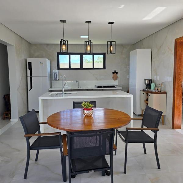 Modern house in Jacuípe in Camaçari-BA - Foto 5