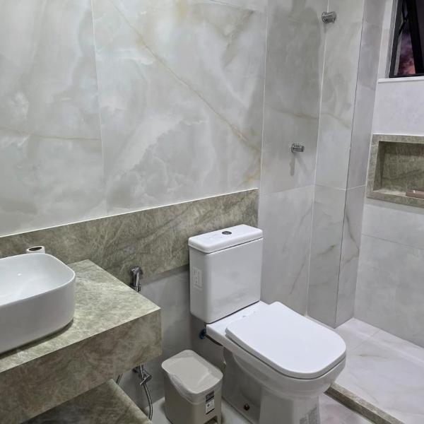 Modern house in Jacuípe in Camaçari-BA - Foto 3