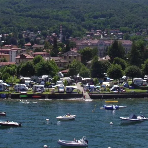 Camping Parisi, ξενοδοχείο στο Μπαβένο