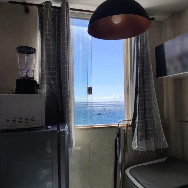 Apartamento aconchegante, circuito do carnaval ao lado do farol da barra - Foto 3