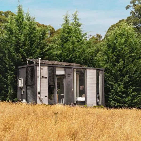 The Ridge by Tiny Away, ξενοδοχείο σε Korweinguboora