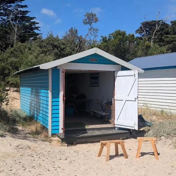 The Ocean Gem at Rosebud with its own Private Beach Box, ξενοδοχείο σε Rosebud