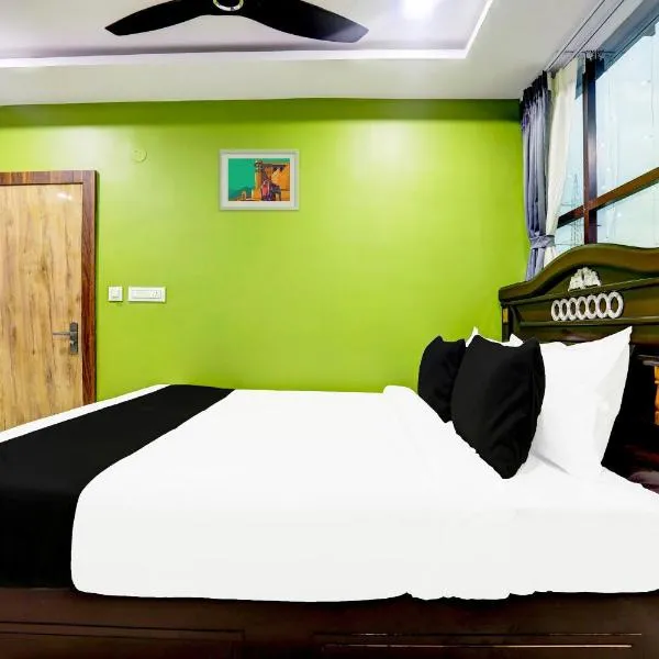 Hotel O Savoy Grand, viešbutis mieste Varangalis