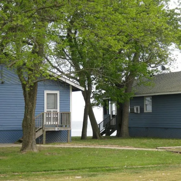 Virginia Landing Camping Resort Cabin 2, hotel v destinaci Quinby