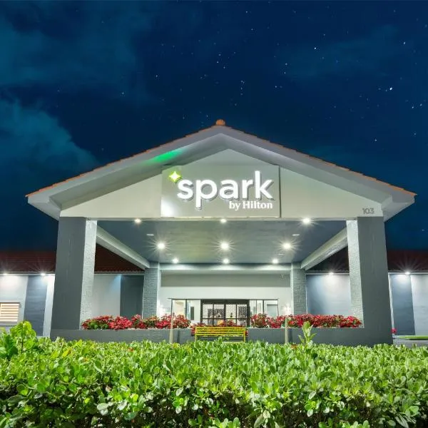 Spark by Hilton Ponce, hôtel à Ponce