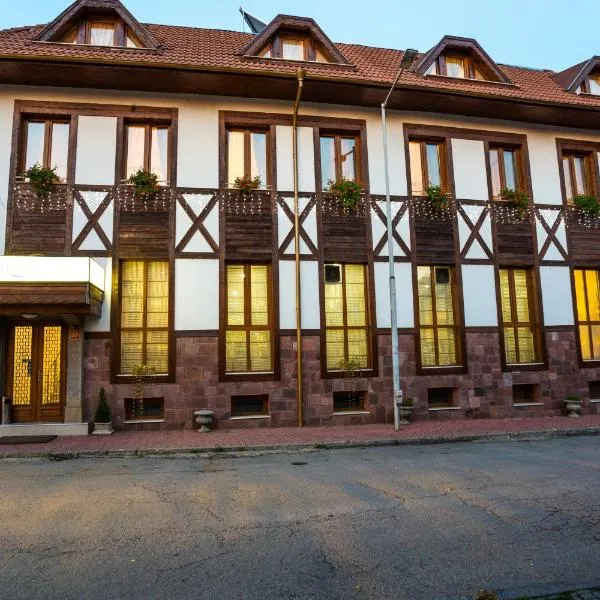 Family Hotel Teteven, hotel in Zlatna Panega