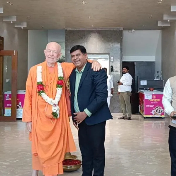 Hotel Sannidhi Emerald, ξενοδοχείο σε Raigīr