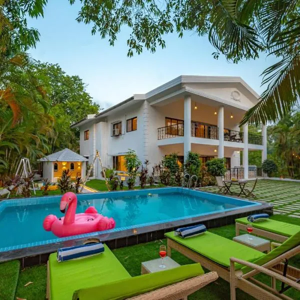 Ekostay Luxe - CASA SIA - Ideal for Big Groups- Poker Table, hotel v mestu Lonavala