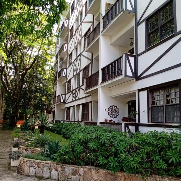 Itaipava, apt em condominio com piscina e sauna