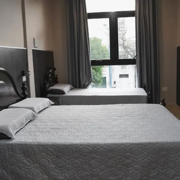 Hotel Haití, готель у місті Сан-Мігель-де-Тукуман
